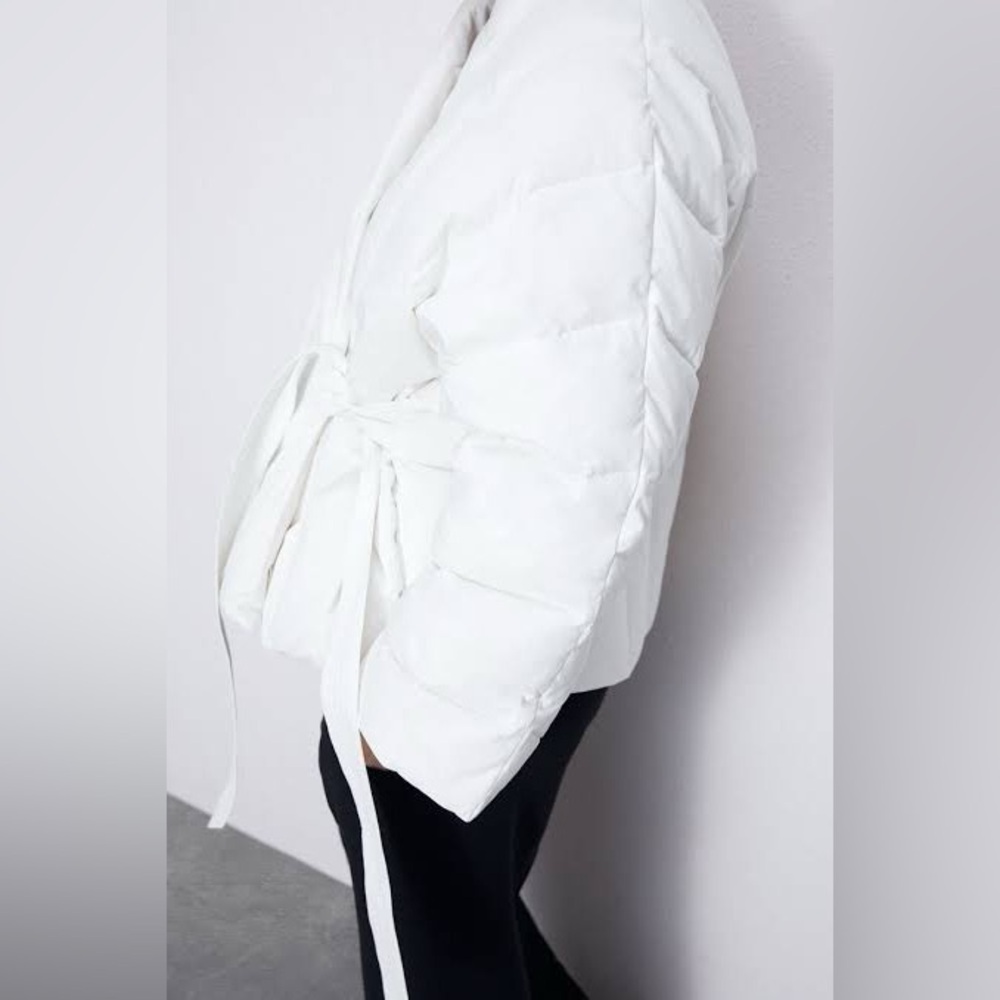 Zara Women's wrap White Puffer Jacket